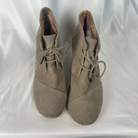 TOMS Taupe Wedge Booties - Women’s W10 - Picture 6 of 14